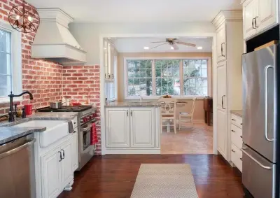 Independent Paint & Flooring - Custom Cabinets & Cabinetry in Mankato, MN
