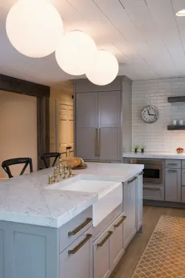 Contemporary and Enjoyable Kitchen — Kitchen Remodeling project by Evalia Design, LLC.