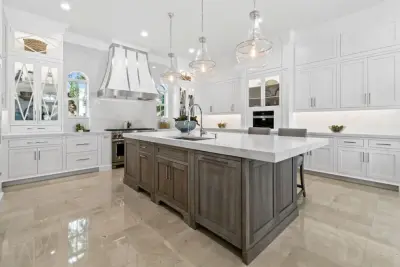 Waterview Kitchens - Kitchen Remodeling in Tequesta, FL