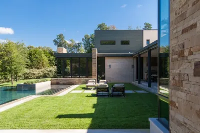 Sunnybrook Residence by The Garden Design Studio