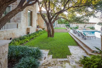 Horseshoe Bay Residence 2 — Landscape Design project by The Garden Design Studio