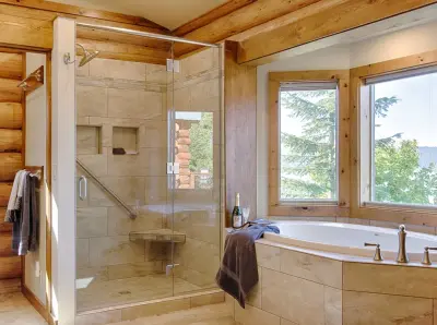 De Tomes - Interior Design & Decorating in Coeur Dalene, ID