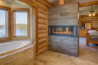 Harrison Cabin Residence — Kitchen Remodeling project by De Tomes