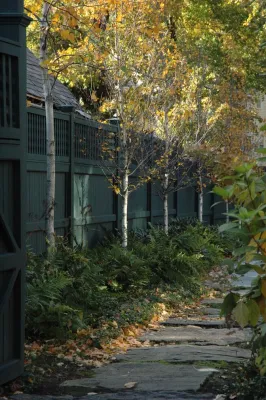 Slocum Rd. by Timothy Lee Landscape Design