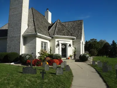 Fleishman Construction & Fine Cabinetry - Bathroom Remodeling in Clive, IA