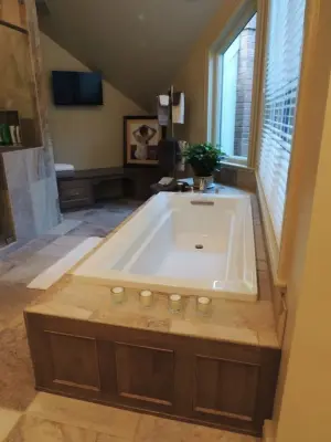 Jackson Restroom — Kitchen Remodeling project by Pamela Frederick - The Kitchen Shop