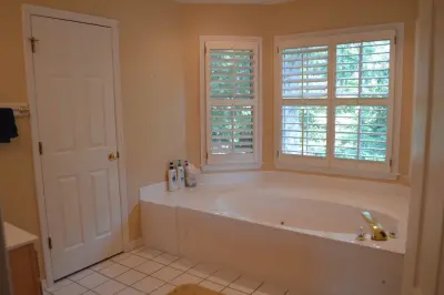 Kitchen Sales & Kitchen Sales Gallery - Interior Design & Decorating in Knoxville, TN