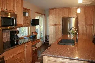 Caroline's Designs - Countertop Installation Services in Fairmount, IL