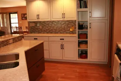 Caroline's Designs - Countertop Installation Services in Fairmount, IL