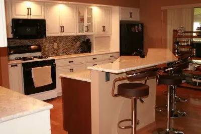 Caroline's Designs - Countertop Installation Services in Fairmount, IL