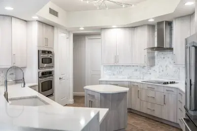 Kitchen Renovation at The Colony in Bonita Springs — Kitchen Remodeling project by DaVinci Kitchens, Bath, & Cabinetry