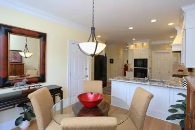 Traditional Kitchen and Bath Renovation — Kitchen Remodeling project by Lisa Stewart Design
