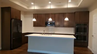 Avery Kitchen by KraftMaid — Kitchen Remodeling project by LMHDesign