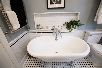 Tiny Treasure - Spa Escape — Kitchen Remodeling project by MadDesigns Kitchen, Bath, Interiors