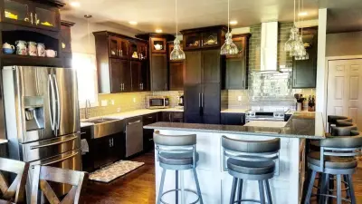 Lindsay Smith - Interior Design & Decorating in Breckenridge, MN
