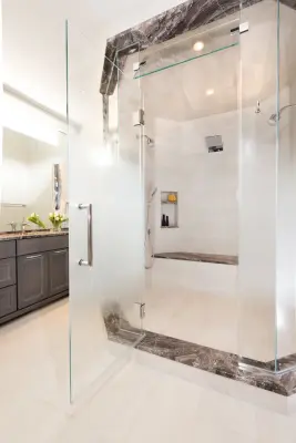 Contemporary Reflected Master — Kitchen Remodeling project by Evalia Design, LLC.