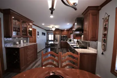 Midwest Allure — Kitchen Remodeling project by Distinctive Designs For Kitchens And Baths