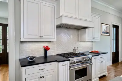 Pelia Mountain Residence in Palmetto Bluff — Kitchen Remodeling project by StoneWorks, Inc.