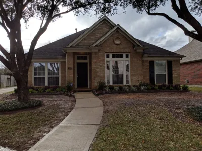 Sugar Land - Riverpark — Landscape Construction project by 50 Shades Of Green in Sugar Land