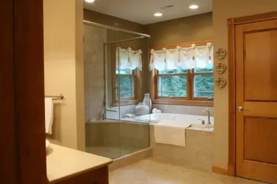 Northern Glass Tile & Stone LLC - Tile & Stone Installation Services in Eagle River, WI