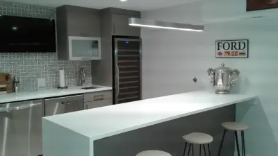 Contemporary Home Bar — Home Renovation & Remodeling Services project by Mark Hammer Construction LTD.