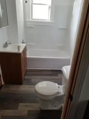 Brinkerhoff Construction LLC - Flooring Installation Services in Des Moines, IA