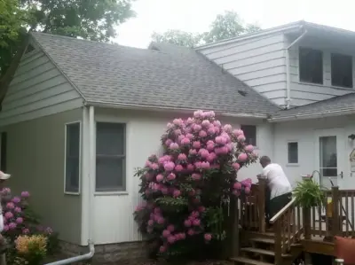 Michael's Contracting - Roofing & Gutter Services in Clearfield, PA