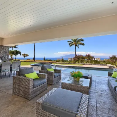 Crescent Homes Maui - Bathroom Remodeling in Lahaina, HI