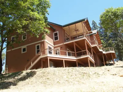 R. Papike Construction, Inc. - Carpentry & Woodworking in Oakhurst, CA