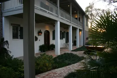 Custom Homes by Sam V - Custom Home Builders in Bullard, TX