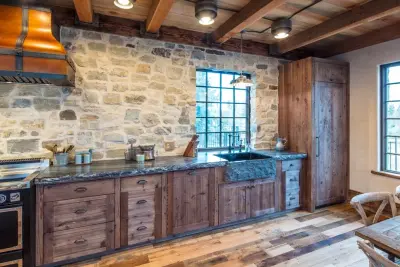 Lunde Construction Inc - Carpentry & Woodworking in Kingsburg, CA