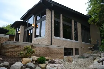 Jones & Dressler Builders - Custom Home Builders in Bloomington, IL