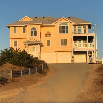 Carova Service & Construction, LLC - Roofing & Gutter Services in Corolla, NC