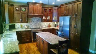 Reed Builders Inc - Carpentry & Woodworking in Johnston, IA