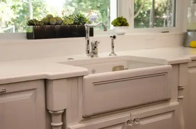 REGENCY REDESIGN — Home Renovation & Remodeling Services project by KabCo Kitchens