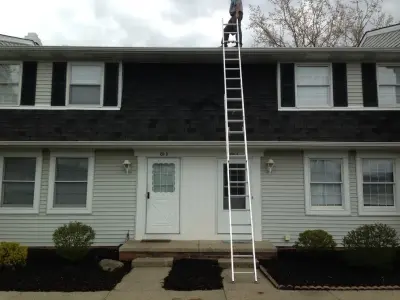 Henderson Roofing & Construction - Roofing & Gutter Services in Canton, OH