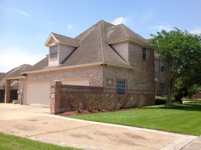 Kings Crossing Exterior Painting by ABC Painting & Drywall LLC