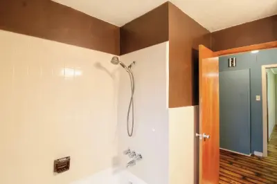 Fresh Coat Painters of Shreveport-Bossier - Flooring Installation Services in Shreveport, LA