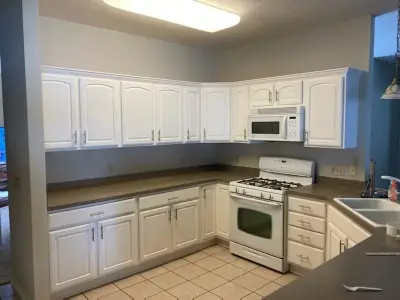 Desirable Painting and Floors - Flooring Installation Services in Broadview Heights, OH