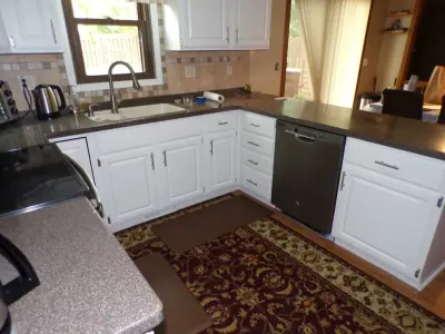Desirable Painting and Floors - Flooring Installation Services in Broadview Heights, OH