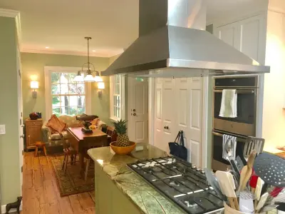 Aardvark Painting Services - Carpentry & Woodworking in Wilbraham, MA