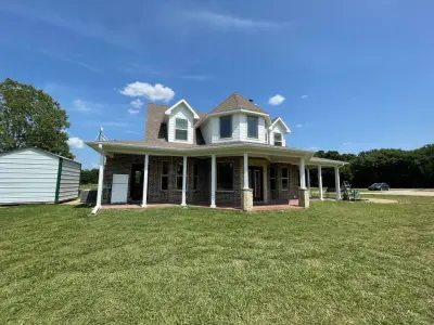 Bryer Building and Remodeling - Kitchen Remodeling in Greenville, TX