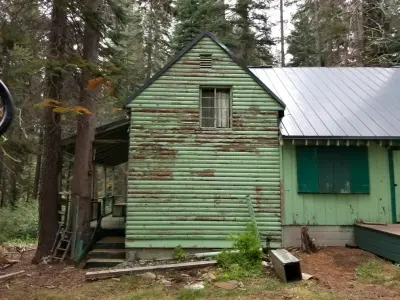 Twin Spans Lodge — House Painting Services project by Artisticrat Property Improvements Inc.