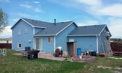 Phil's Pro Painting and Home Improvements - Flooring Installation Services in Evans, CO