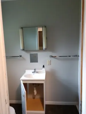 Restroom — House Painting Services project by Julio Cortés