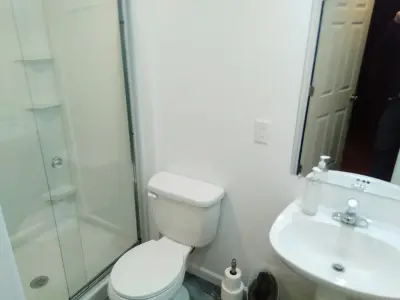 E & E Contracting - Interior Design & Decorating in Montrose, PA