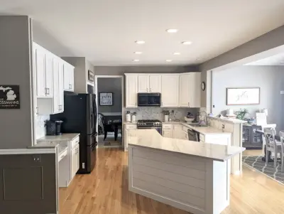 MacFarland Painting INC - Interior Design & Decorating in Livonia, MI