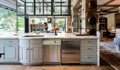 Rainbow Custom Painting of Santa Barbara - Custom Cabinets & Cabinetry in Santa Barbara, CA