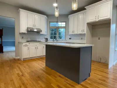Bill Rodway- Painting And Cabinets Refinish - Interior Design & Decorating in Feastervilletrevose, PA