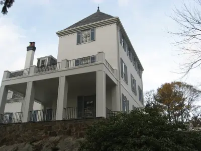 Jerry Enos Painting, Inc. - Interior Design & Decorating in Gloucester, MA